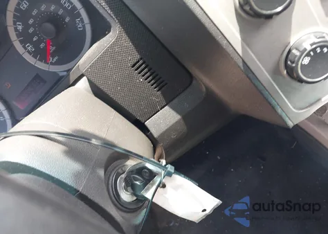 2011 Ford Escape Xlt from USA, damaged, VIN 1FMCU9D70BKA51840